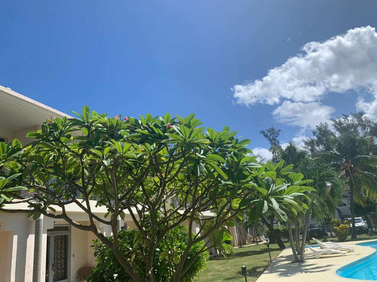 Escale Vacances Flic en Flac Exterior photo