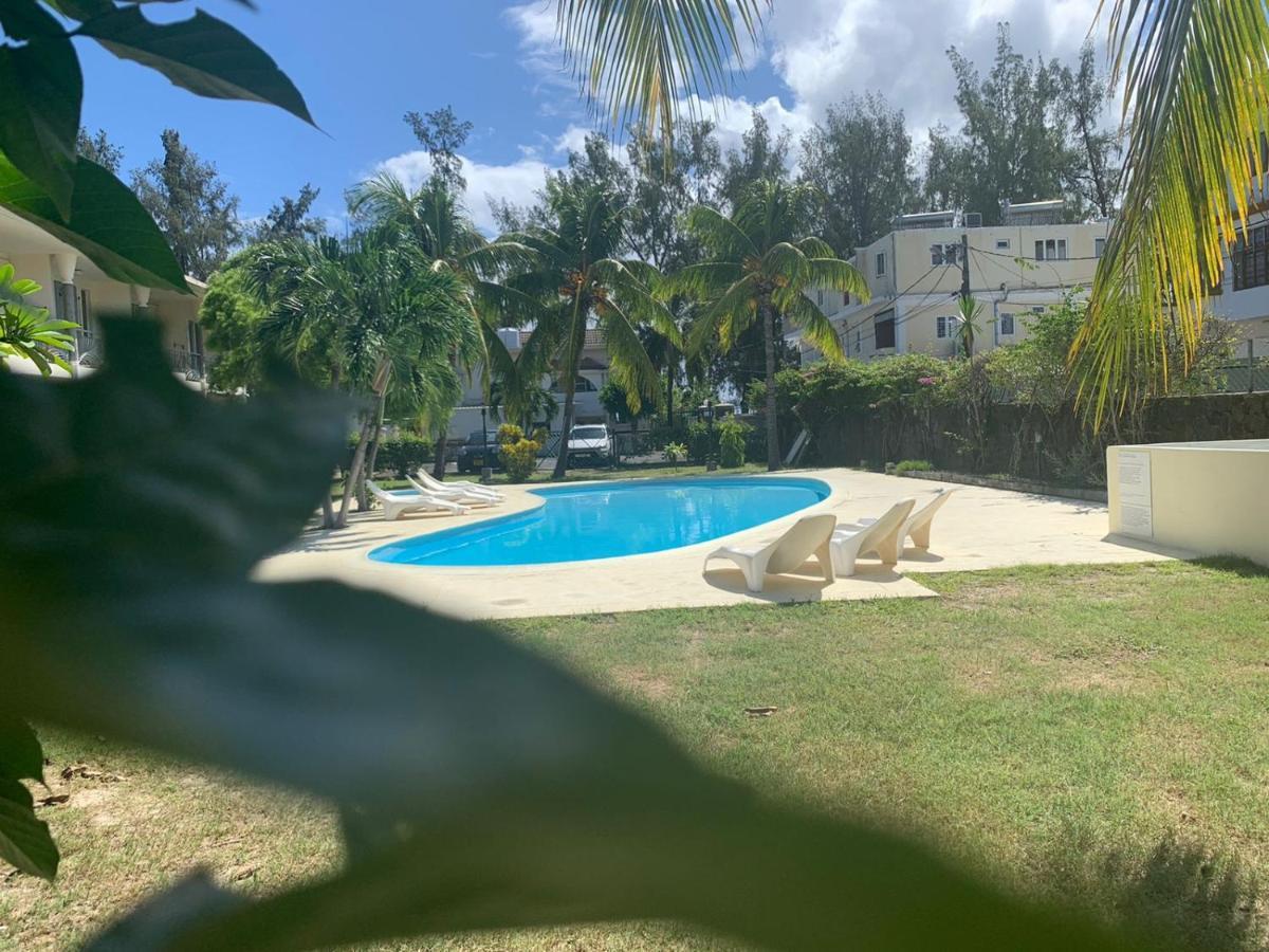 Escale Vacances Flic en Flac Exterior photo