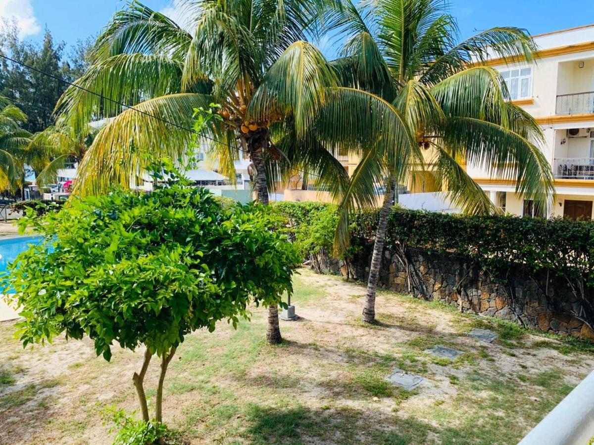 Escale Vacances Flic en Flac Exterior photo
